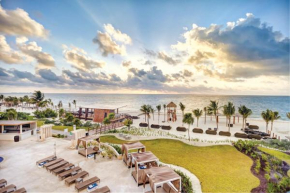 Отель Hideaway at Royalton Riviera Cancun, An Autograph Collection All- Inclusive Resort - Adults Only  Пуэрто-Морелос
